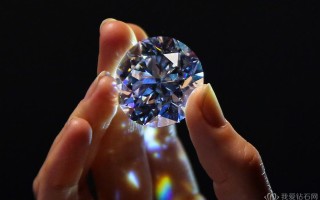 钻石买回来就不值钱了为什么钻石买的时候贵卖的时候不值钱
