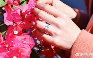 结婚戒指的戴法和意义有哪些？怎么戴才不踩雷？
