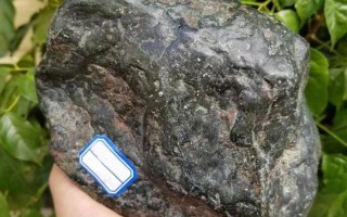 翡翠原石皮壳白肉好不好,翡翠原石皮肉怎么分