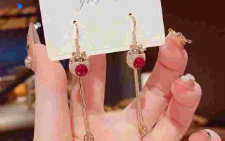 女人戴什么耳环招财最灵验女人戴什么耳环招财