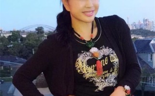 刘晓庆翡翠知识偶像刘晓庆收藏的翡翠图片