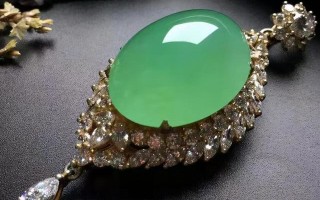 关于珠宝翡翠起荧光知识讲解的信息