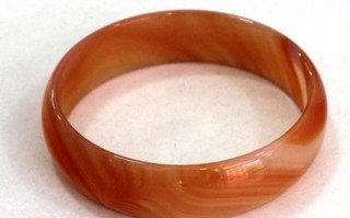 红翡翠手镯价格多少,冰种红翡翠手镯价格是多少