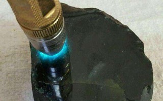 真正老蓝水翡翠价格老蓝水翡翠值钱吗