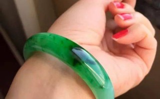 永恒手镯翡翠,翡翠手镯有裂纹怎么办