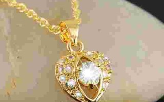 适合30岁女人戴的黄金项链,适合30岁女人戴的黄金项链图片