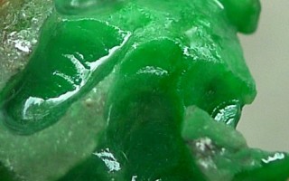 女主40万翡翠原石女主会看翡翠原石