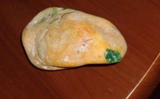 翡翠赌石知识视频翡翠赌石现场视频直播