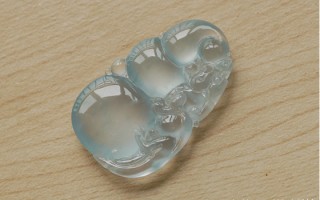 翡翠挂件如何选？戴出品味来！