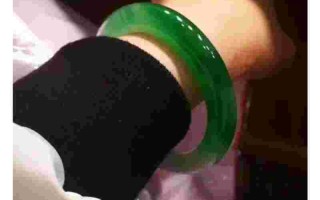 慈禧的翡翠手镯去哪里了卖,慈禧的翡翠手镯去哪里了