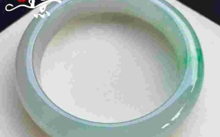 翡翠手镯,翡翠手镯真假鉴定方法简单