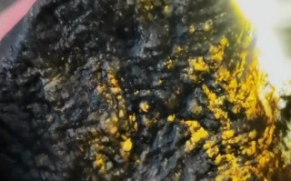 莫西沙小象皮原石特点,莫西砂老象皮翡翠原石