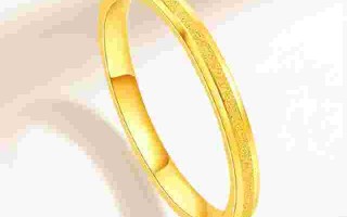 一个普通的黄金戒指多少钱啊一个普通的黄金戒指多少钱