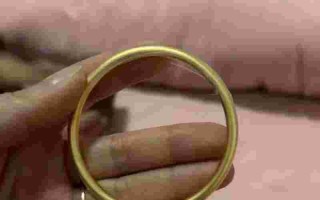 三金的镯子一般买多少克三金镯子买多少克正常