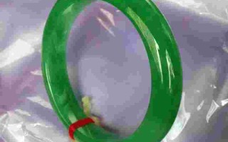 天价翡翠手镯鉴宝的简单介绍