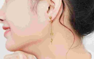 40岁女人戴黄金耳环,四十岁女人戴的金耳环款式