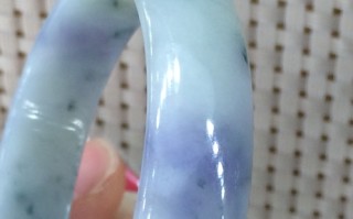 翡翠手镯有裂纹怎么办,翡翠手镯棉絮多少钱