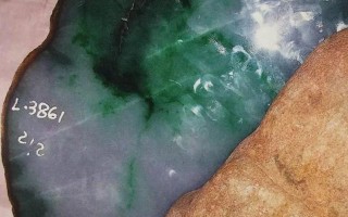 木纳黄雾一般出什么货翡翠原石有绿雾这种说法吗