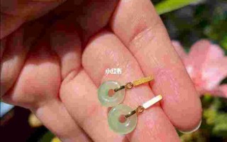 高档翡翠耳环和耳坠高档翡翠耳环和耳坠的区别