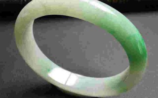 南京地质大厦珠宝检测站怎么样,南京地质大厦翡翠手镯多少钱