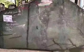 翡翠手镯绿色变浅了扩散了,翡翠手镯带绿色