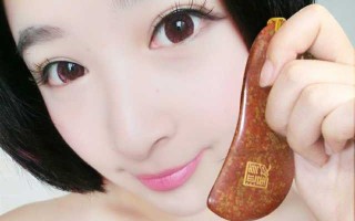 美容大法：5分钟砭石刮痧祛皱 效果立竿见影(转载)