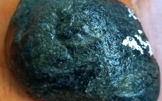 翡翠原石鉴别及收藏翡翠原石鉴别及收藏方法