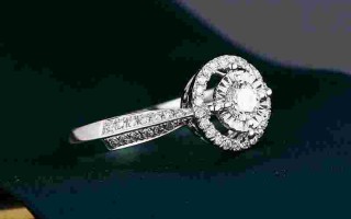 求婚戒指品牌排行榜一般的求婚戒指选什么品牌好?