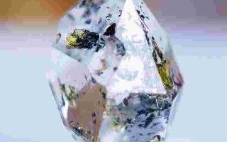 钻石从哪里开采出来的钻石从哪里开采和发现的