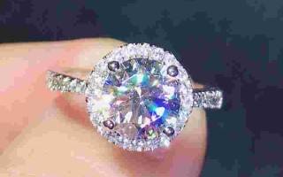 925镶钻石戒指多少钱,925银镶钻石戒指多少钱