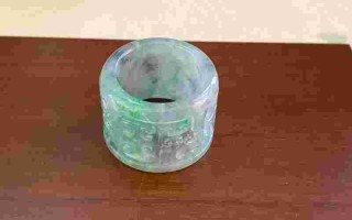 翡翠龙纹手镯图片翡翠龙手把件图片精品