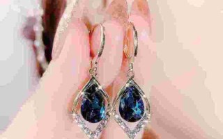 2021年最火的耳环2021年最流行的耳环