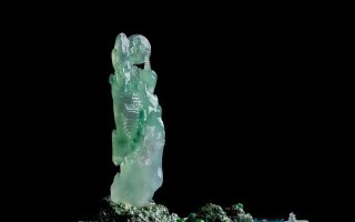 怎么知道翡翠刻的什么图刻翡翠知识新青年图片