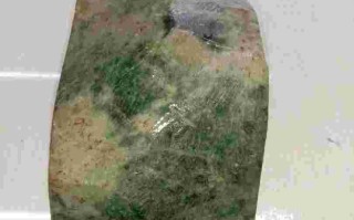 翡翠原石价格行情,翡翠原石价格行情分析