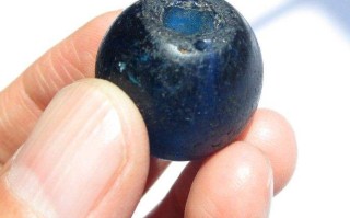 最昂贵翡翠琉璃珠图片价格的简单介绍