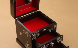 晒晒首饰盒里的珠宝首饰盒珠宝