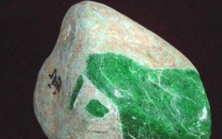 翡翠原石纹路的辨别翡翠原石种类的鉴别和图解