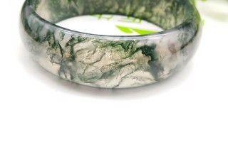 翡翠手镯和玛瑙手串可以一起佩戴吗翡翠玛瑙玉手镯知识大全