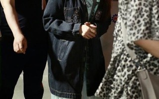 关于孟庭苇最爱的翡翠手镯的信息