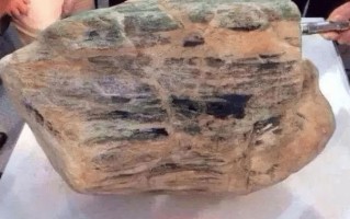 最贵的顶级祖母翡翠原石,大型翡翠原石