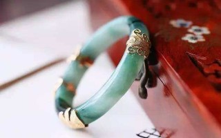 翡翠手镯碎了图片,交通肇事翡翠手镯碎了