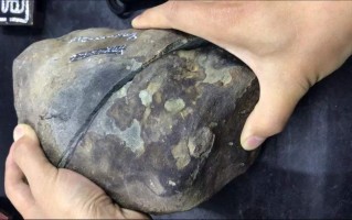 直播间买原石全是假的吗翡翠原石是赌涨吗