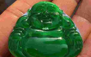 云南翡翠在哪里买好,云南翡翠