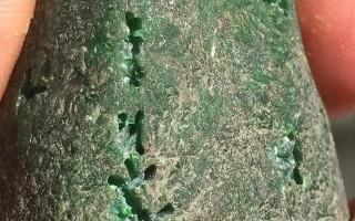 翡翠小原石有价值吗后江翡翠原石值得买吗