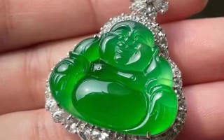 浅绿翡翠吊坠价格,绿翡翠价格吊坠