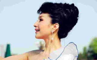 汤灿翡翠手镯汤灿翡翠