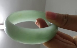 怎样鉴定翡翠的真假翡翠的真假鉴定