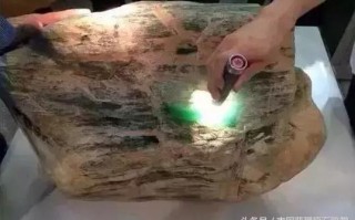 包含翡翠原石怎么玩的词条