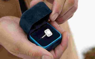 求婚戒指,求婚戒指买什么品牌