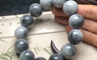 乌鸡翡翠知识乌鸡翡翠知识大全